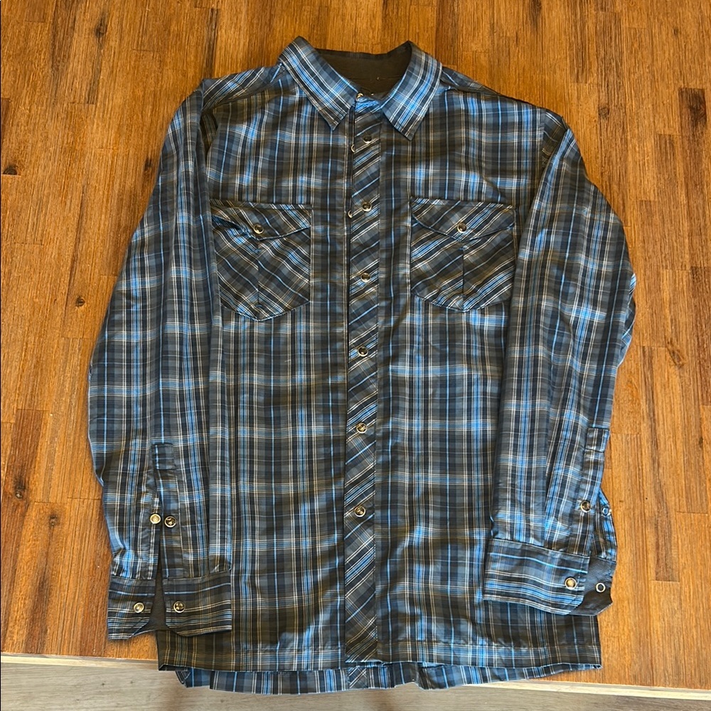 Kuhl Blue Casual Button Down Shirt Soft Fabric